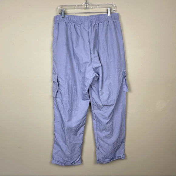 Nike Women's High-Rise Woven Cargo Pants - Picture 5 of 8